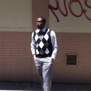 Meet your Posher, Victor